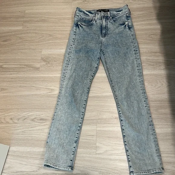 Veronica Beard- Ryleigh High Rise Slim Straight Jeans - Picture 5 of 11